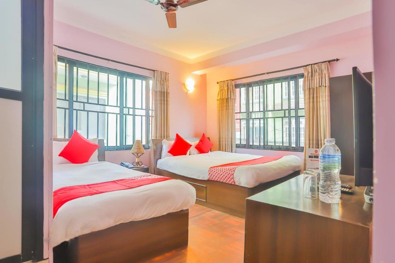 Oyo 720 Lekali Homes And Restaurant Kathmandu Exterior photo